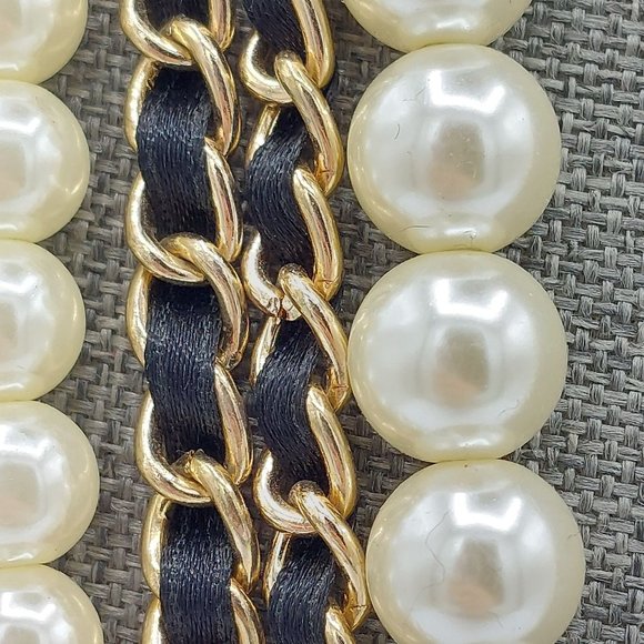 Faux Pearl Necklace 4 Strand Gold Toned Chains Laced - Picture 5 of 9